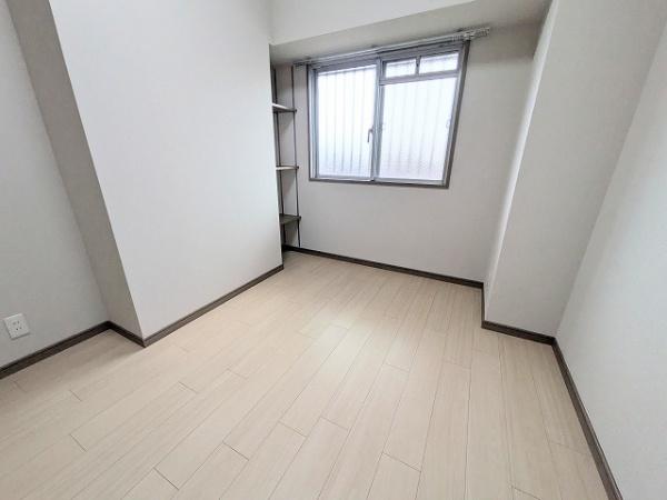 ファミールハイツ城東B棟