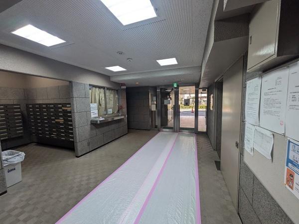 ハイツ新森小路(ロビー)