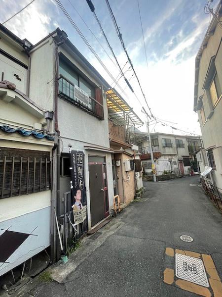 門真市石原町の中古一戸建て