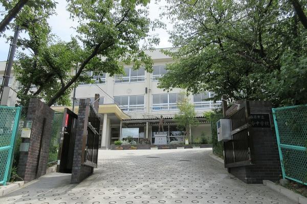 柏原市国分本町７丁目の中古一戸建て(柏原市立国分中学校)