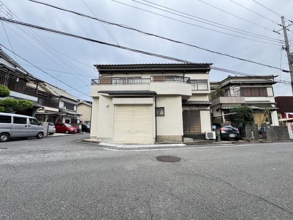 八幡市八幡山田の中古一戸建て