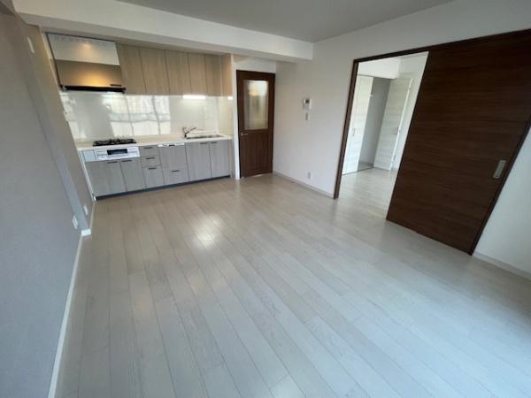 エメラルドマンション鶴見緑地