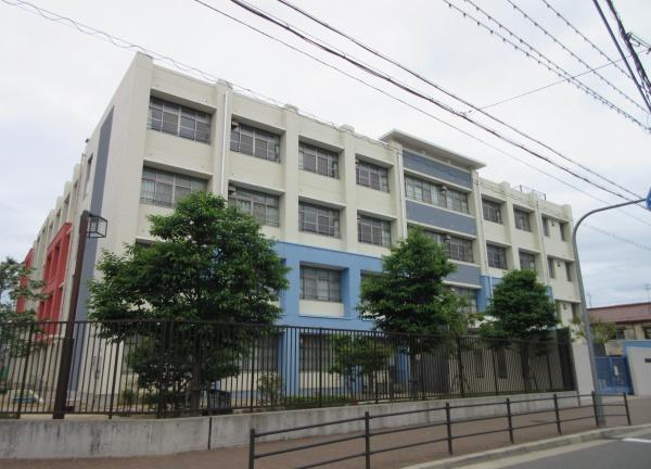 デ・リード鶴見緑地パークサイド(大阪市立焼野小学校)