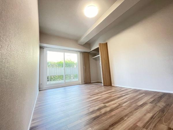 ルネ旭公園(洋室)