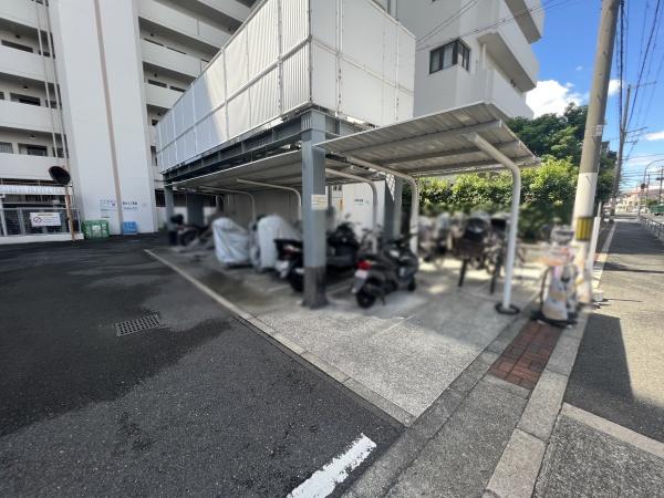 ファミール・パーク鶴見