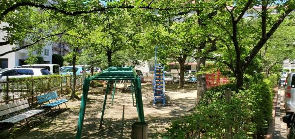 クローバーハイツ森小路2号棟