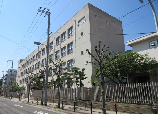 レジュールアッシュ桜宮リバーテラス(大阪市立都島中学校)