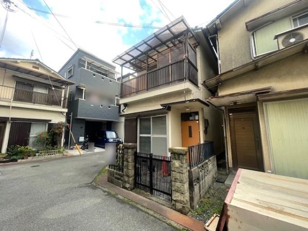摂津市鳥飼中１丁目の土地