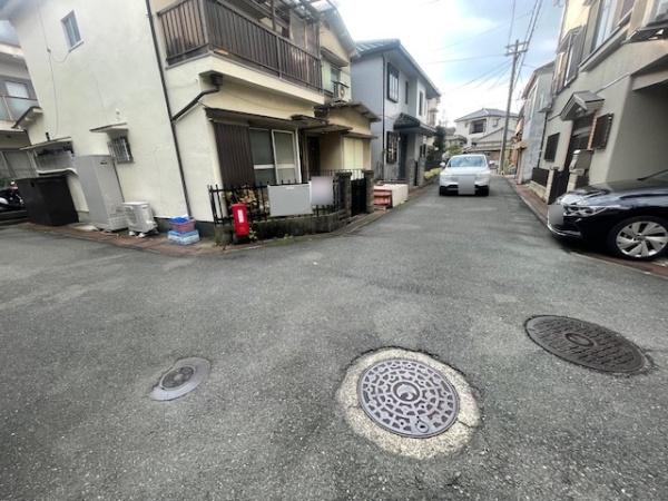 摂津市鳥飼中１丁目の土地