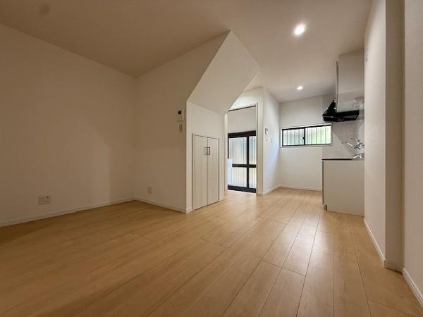 大阪市城東区諏訪2丁目　中古テラスハウス