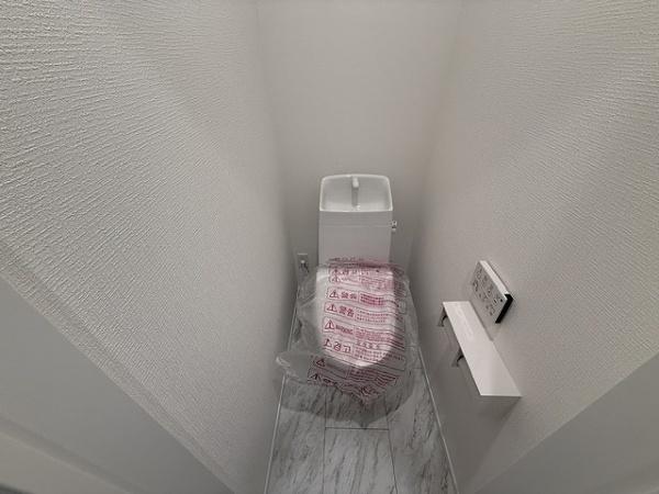 大阪市鶴見区中茶屋1丁目　B号棟