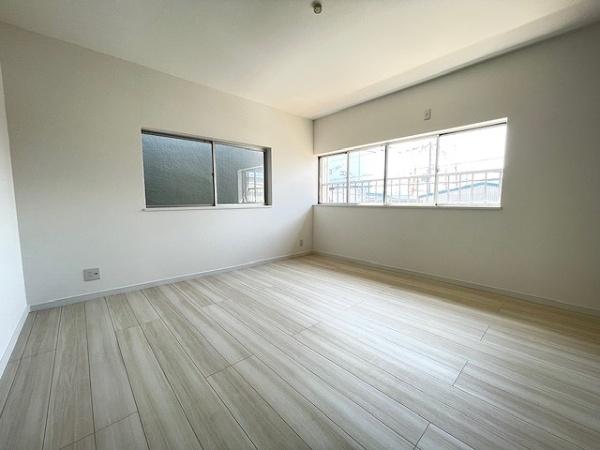 門真市四宮３丁目の中古一戸建て