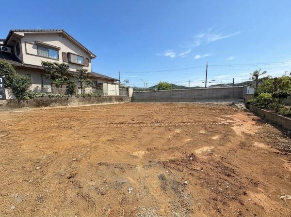 川西市鶯台1丁目　建築条件無し売土地