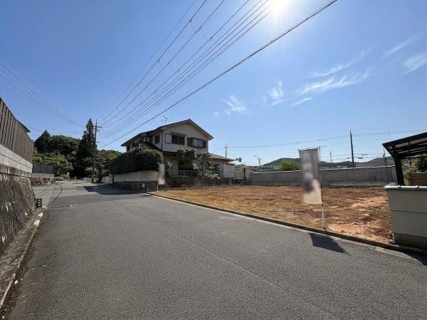 川西市鴬台１丁目の土地
