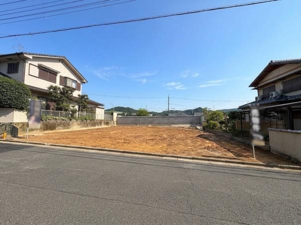 川西市鴬台１丁目の土地