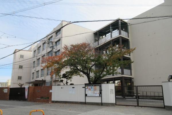 ビープレイスB棟(大阪市立横堤中学校)