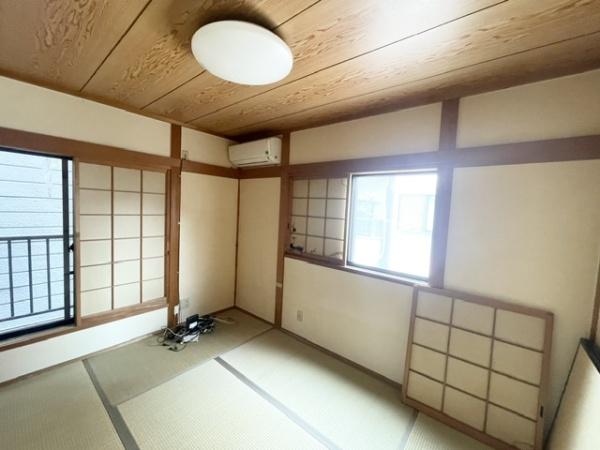 寝屋川市黒原城内町の中古一戸建て
