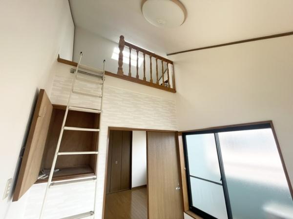 寝屋川市黒原城内町の中古一戸建て