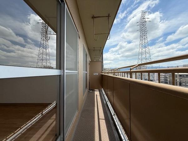 八戸ノ里グランドマンションB棟