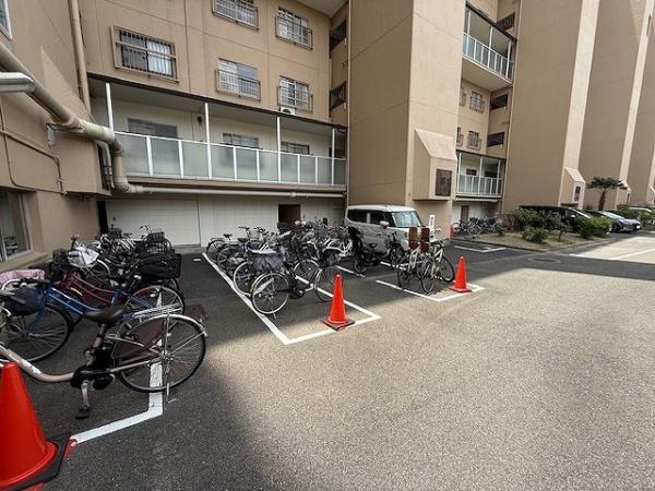 八戸ノ里グランドマンションB棟