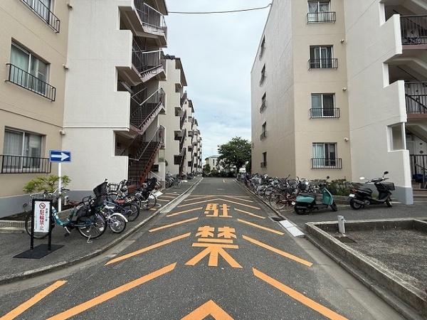 プレジデント東大阪4号棟