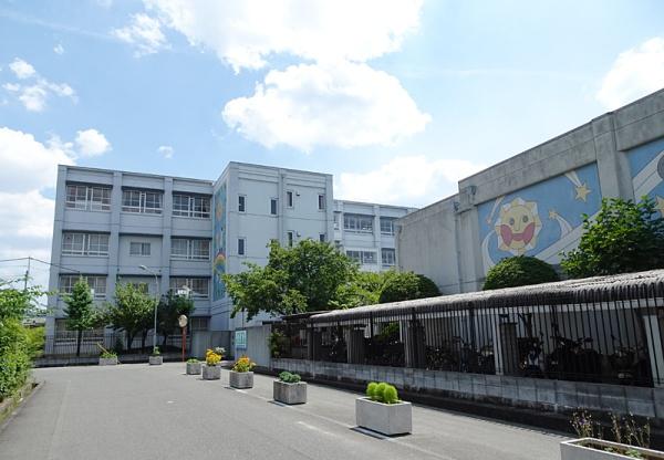 門真市島頭４丁目の中古一戸建て(門真市立水桜小学校)