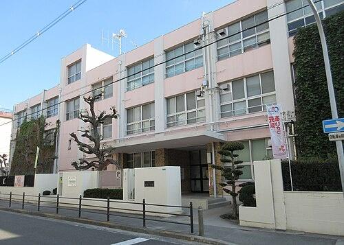 大阪市東成区東今里１丁目の土地(大阪市立宝栄小学校)