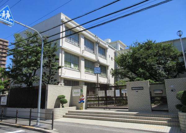シャトー・サンパークスクエア(大阪市立今津小学校)