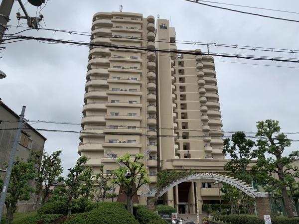 シャトー・サンパークスクエア