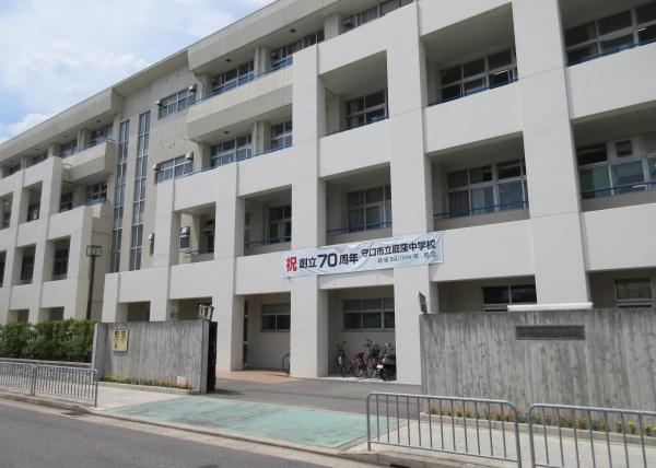 守口市金田町４丁目の中古一戸建て(守口市立庭窪中学校)