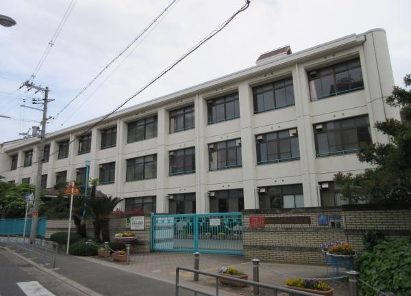 プレステ15番館鶴見緑地(大阪市立鶴見南小学校)