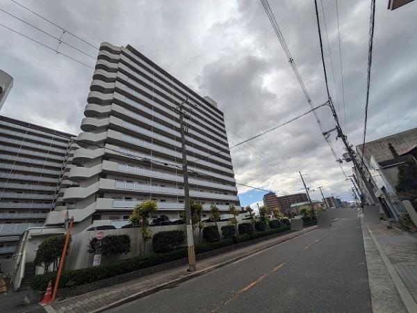 ファミールハイツ城東B棟
