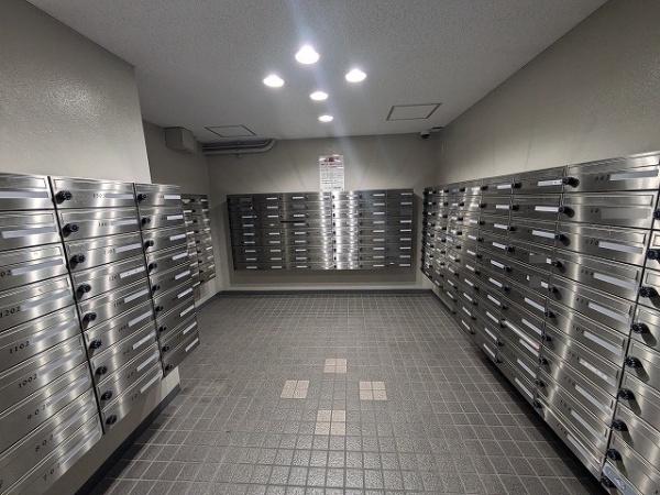 ファミールハイツ城東B棟