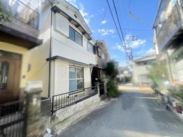 門真市北巣本町の中古一戸建て