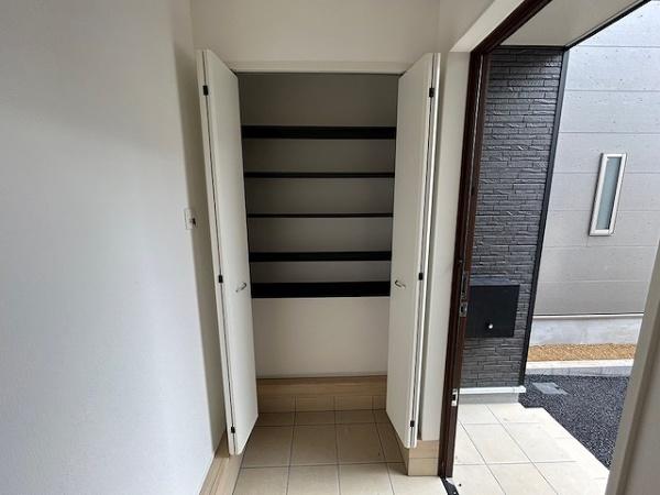 門真市岸和田2丁目　新築戸建