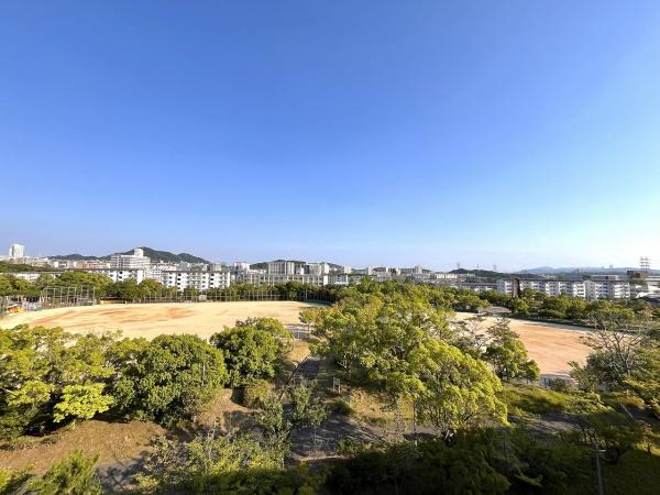 名谷18団地75号棟