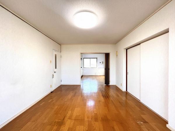 名谷18団地75号棟