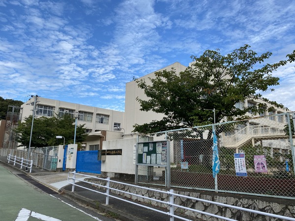 神戸市垂水区清水が丘１丁目の中古一戸建て(西脇小学校)