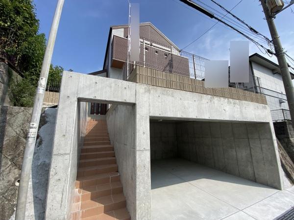 須磨区多井畑東町　新築戸建