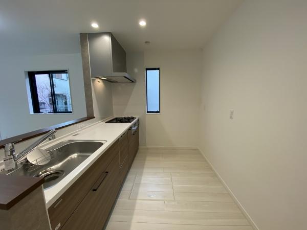 明石市上ノ丸3丁目　新築戸建　B号棟