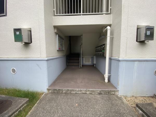 小束山住宅2号棟