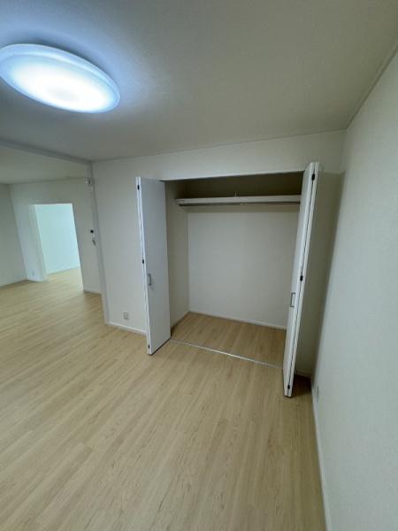 小束山住宅2号棟