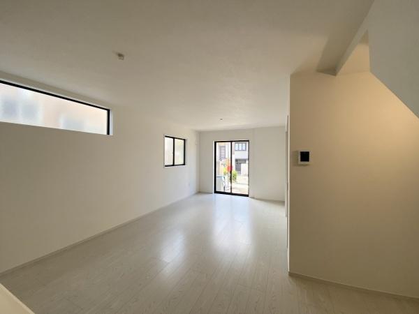 垂水区神陵台8丁目　新築戸建　1号棟
