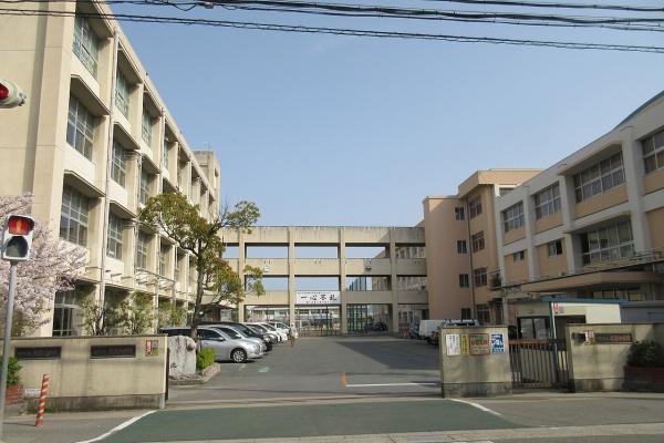 サーパス西明石(望海中学校)