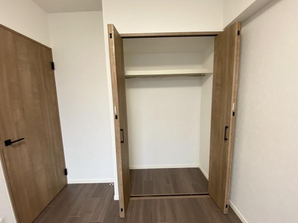 アンビエントジェームス山二番館