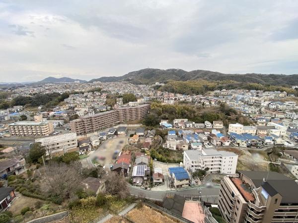 アンビエントジェームス山二番館