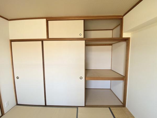 研究学園6団地530号棟