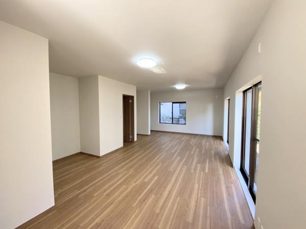 垂水区小束山2丁目　中古戸建