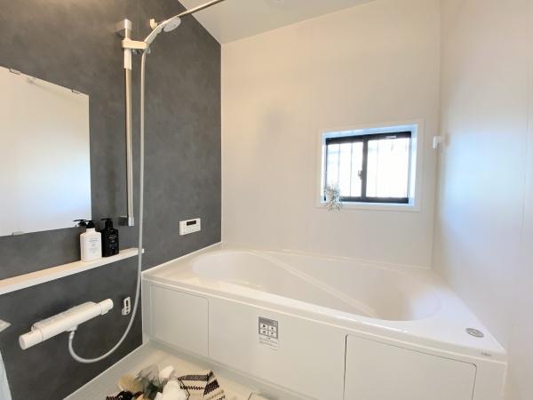 明石魚住町西岡　3期1号棟　新築戸建