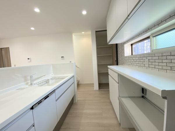 明石市港町　新築戸建